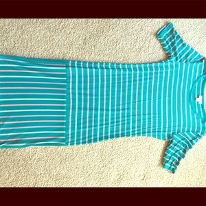 Lularoe Julia-clingy